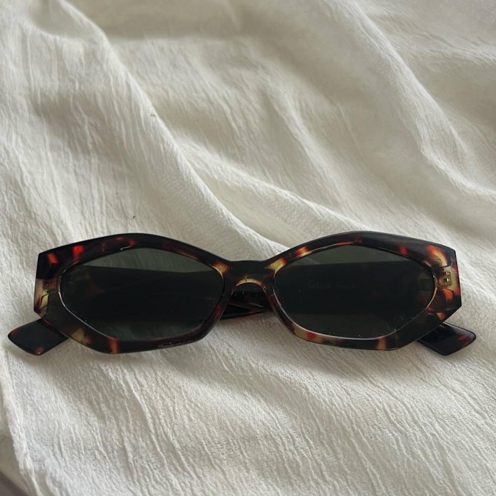 Tortoise shell sunglasses